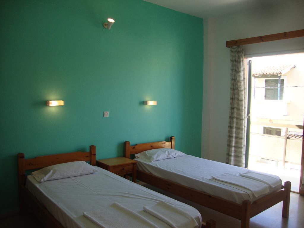 Alex Apartments Roda  Extérieur photo