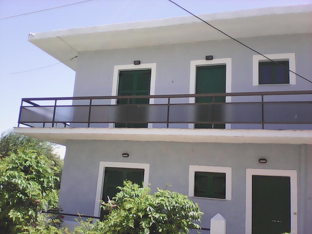 Alex Apartments Roda  Extérieur photo